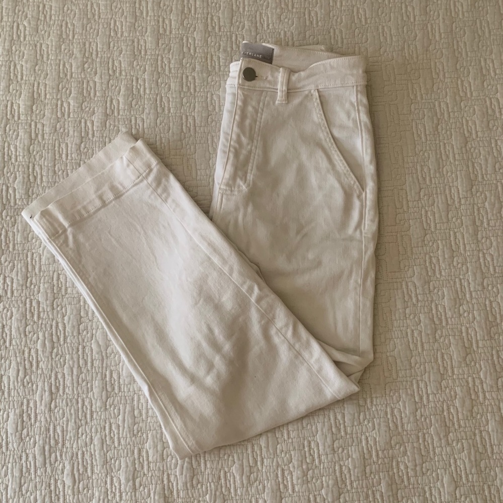 Everlane Straight-Leg Crop in Bone